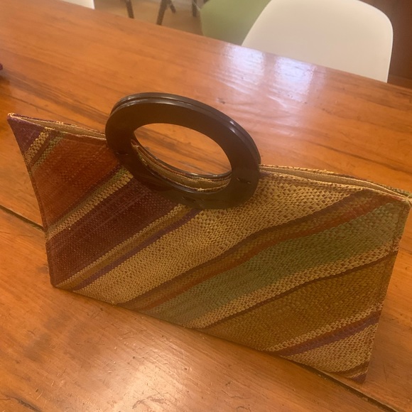 Purse purchased in Cape Town, South Africa, from local designer. Brand new - Picture 3 of 4